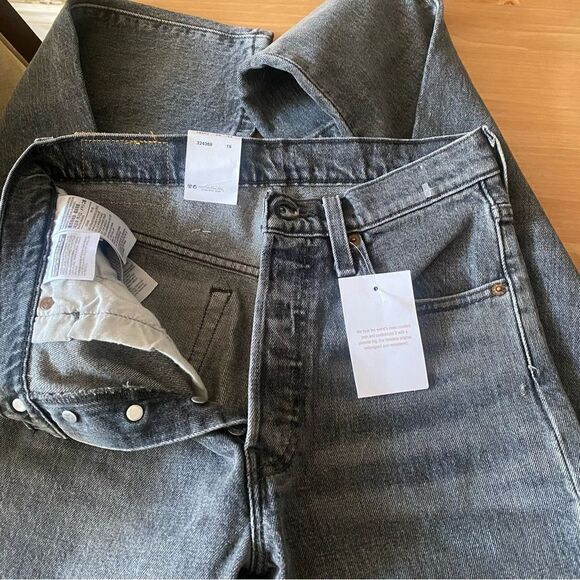 NWT Levi’s Skinny Filiforme 501 Black Wash - Picture 3 of 6